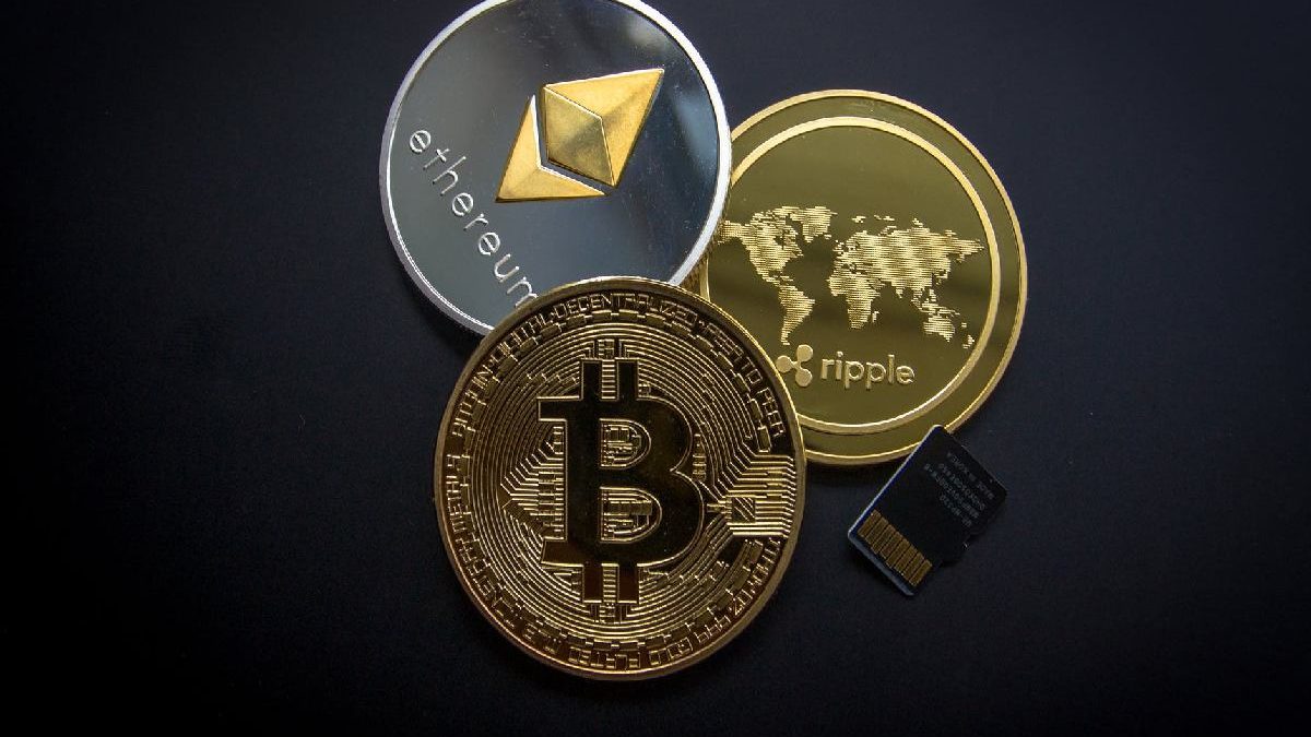Cryptocurrencies: How to Get Your Hands on Them