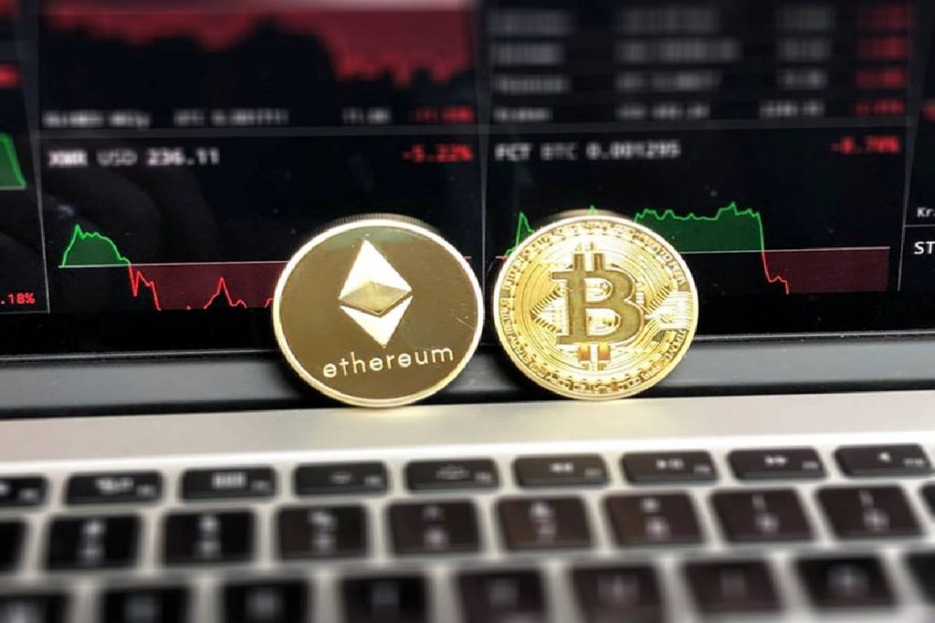11 Factors to Consider Before Becoming a Crypto Investor