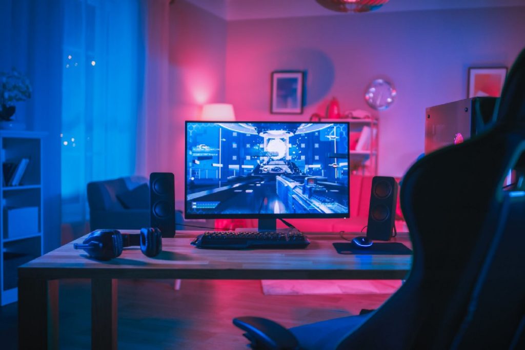 7 Gaming Setup Ideas for Small Rooms